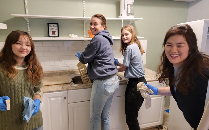 Make an Impact with Community LINC.