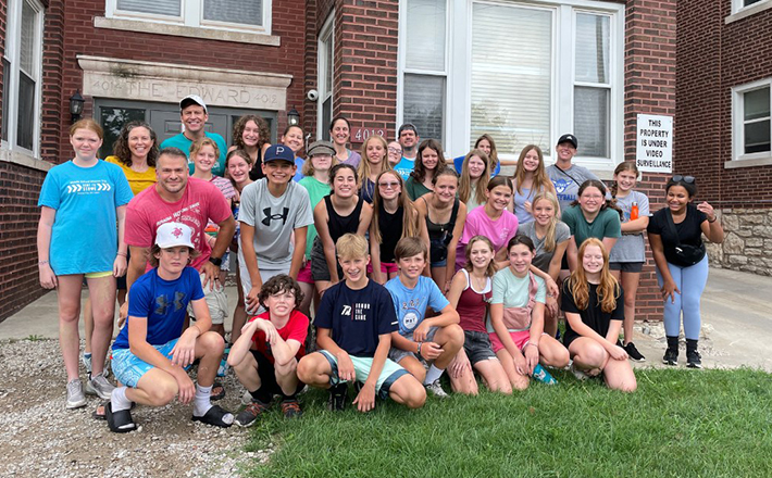A group picture of a school group.